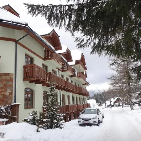 Kamzik Apartment *
